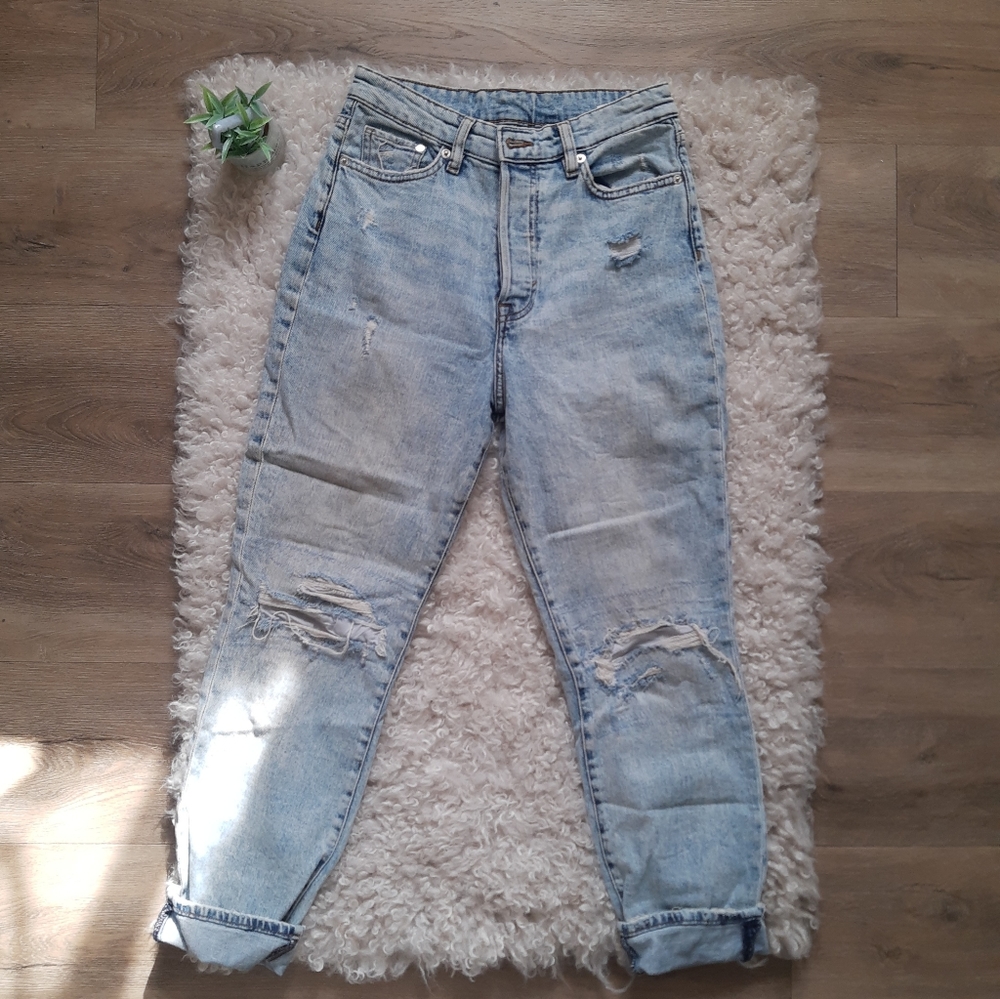 Mom jeans 👖 SOLD